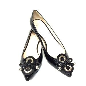 Elie Tahari black patten kitten heel